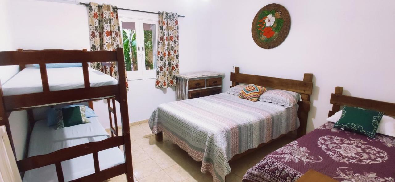 Acomodação com café da manhã  House Ubatuba