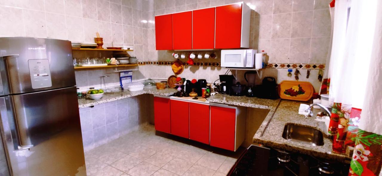 Acomodação com café da manhã  House *