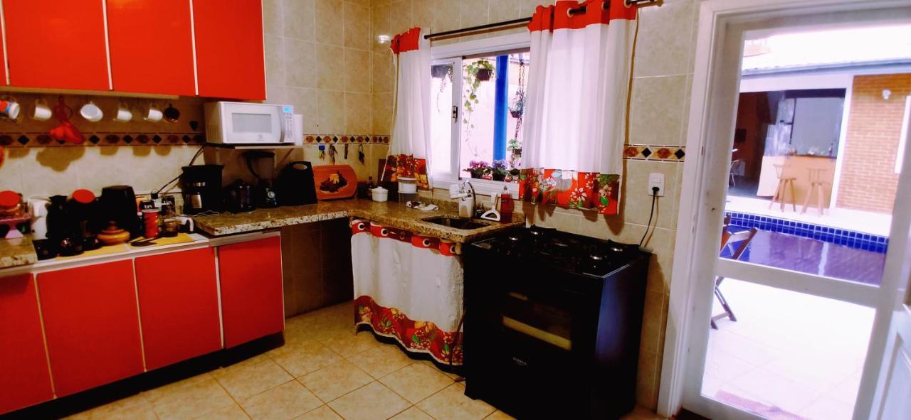 House Acomodação com café da manhã  *