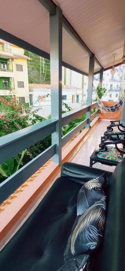 House Acomodação com café da manhã  *
